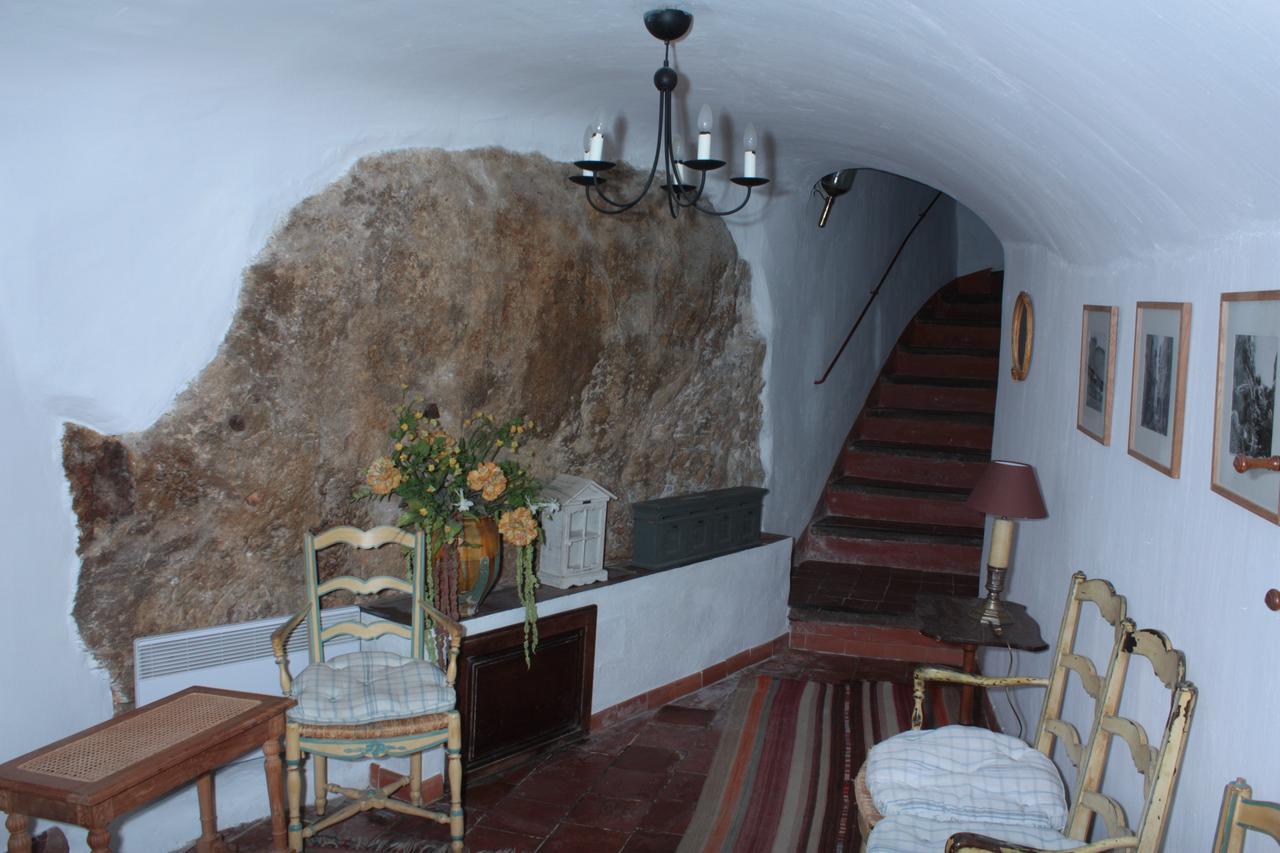 La Bouscatiere Bed & Breakfast Мустие Сен Мари Екстериор снимка